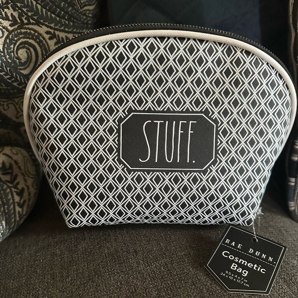 NWT Rae Dunn Cosmetic Bag
